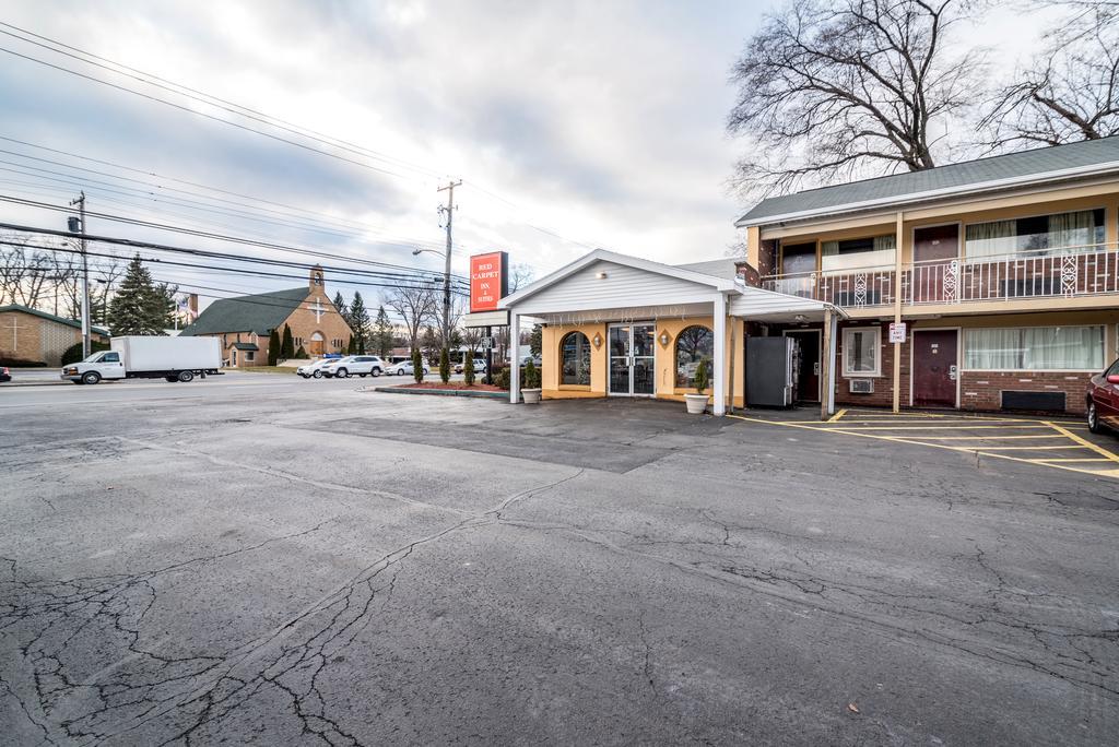 Red Carpet Inn & Suites Albany Airport Exterior photo
